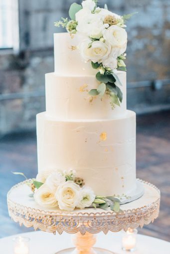 Brooklyn Wedding Cake Brooklyn NY Wedding MR HOSPITALITY